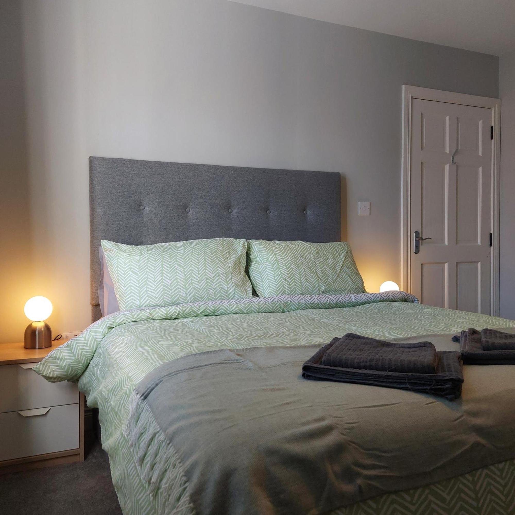 Hotel Lawnbrook Town House à Belfast Extérieur photo